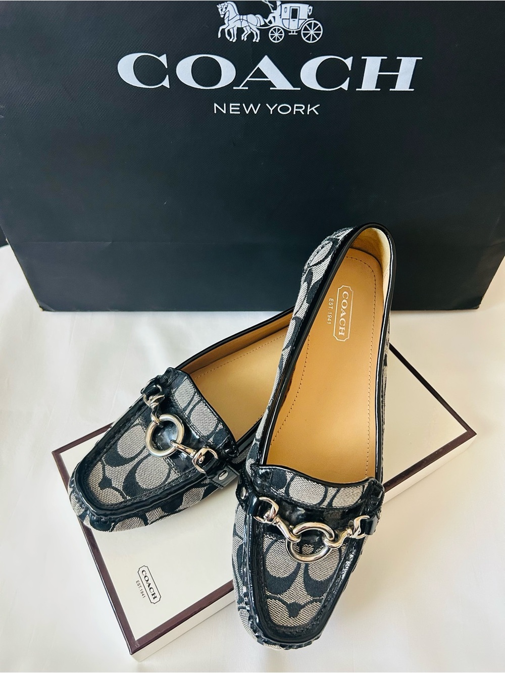🖤Coach🩶 “SOPHY” Signature Logo Canvas Loafers w/Patent Leather & Silver~NIB